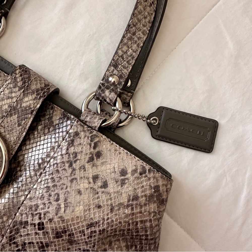 Coach F19679 Snakeskin Python Leather Shoulder So… - image 6